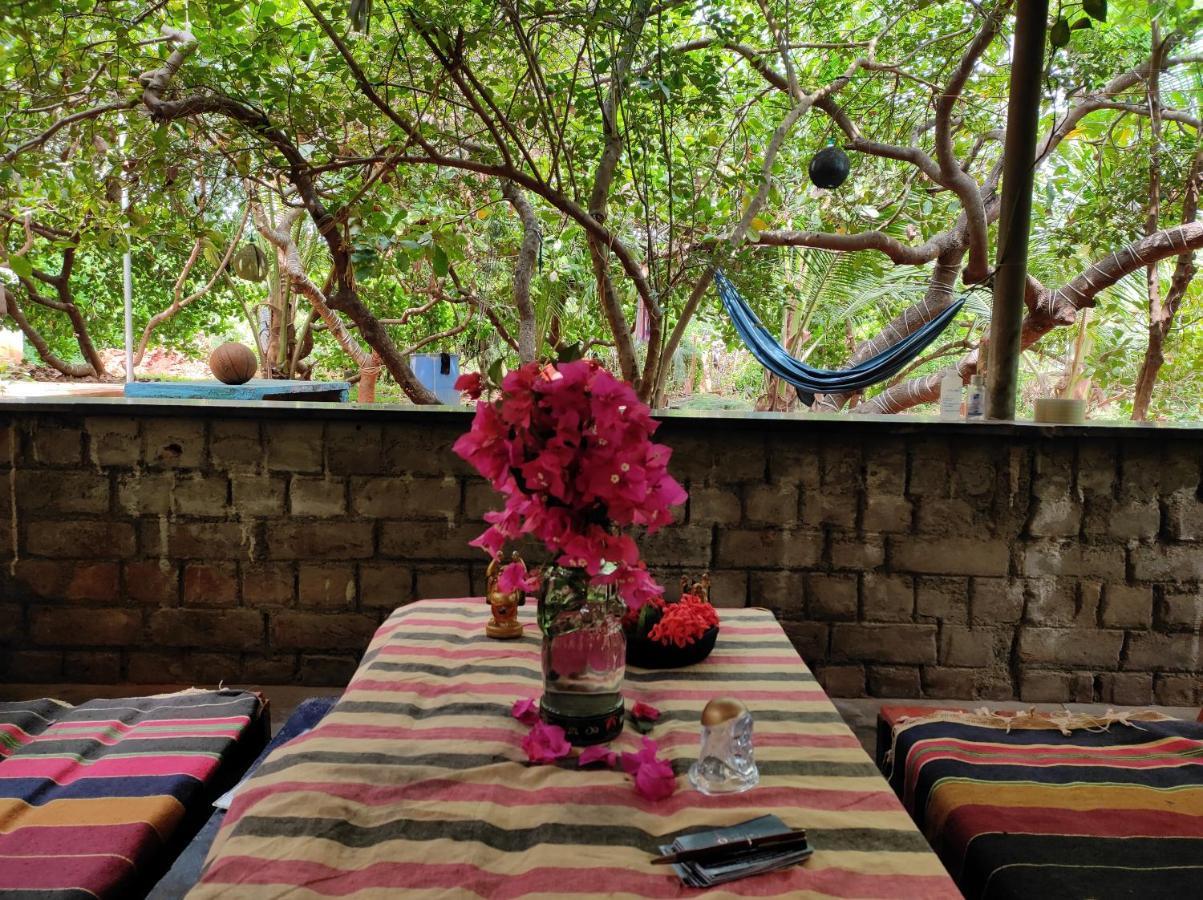 Travellers Tribe By Livelehood Habitat Hostel Auroville Luaran gambar