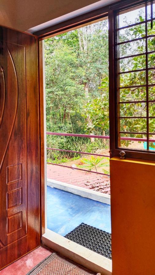 Travellers Tribe By Livelehood Habitat Hostel Auroville Luaran gambar
